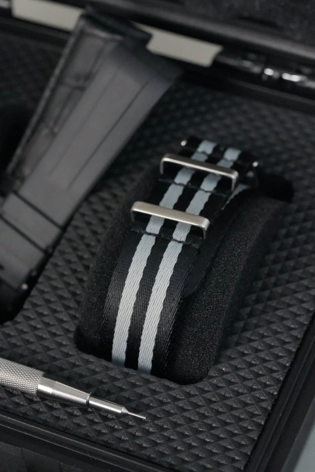 Earthphase MoonSwatch Ultimate Collectors Set - Image 5