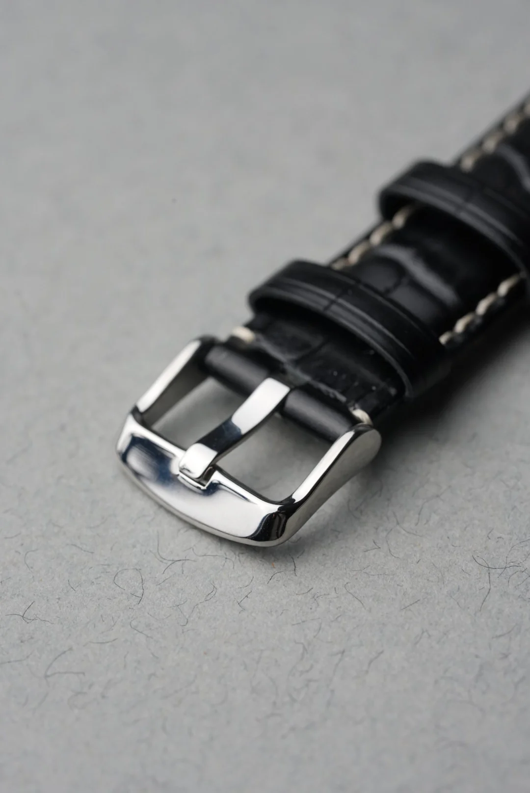 MoonSwatch Snoopy Embossed Alligator Leather Strap — Black with White Stitch - Image 4