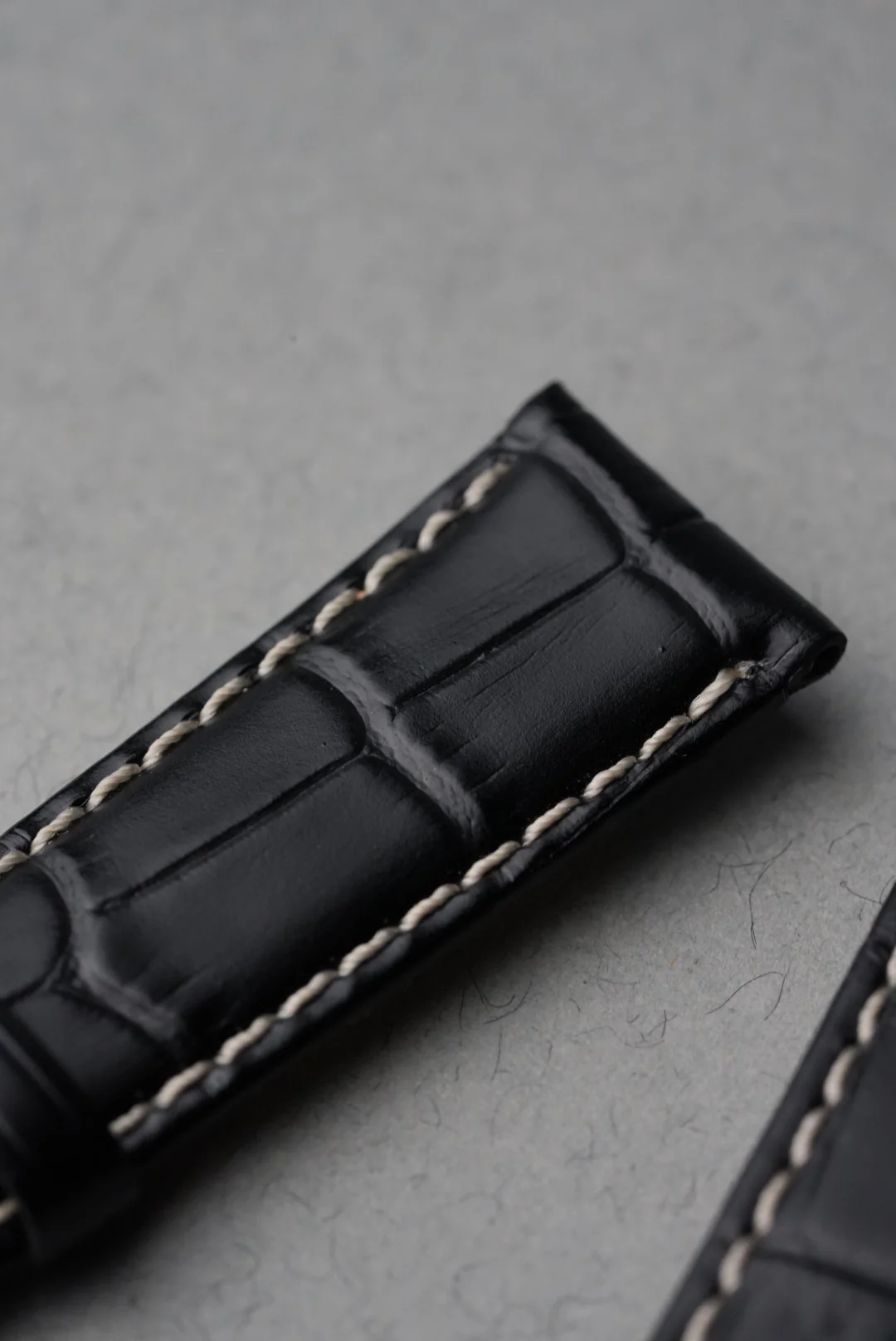 MoonSwatch Snoopy Embossed Alligator Leather Strap — Black with White Stitch - Image 5