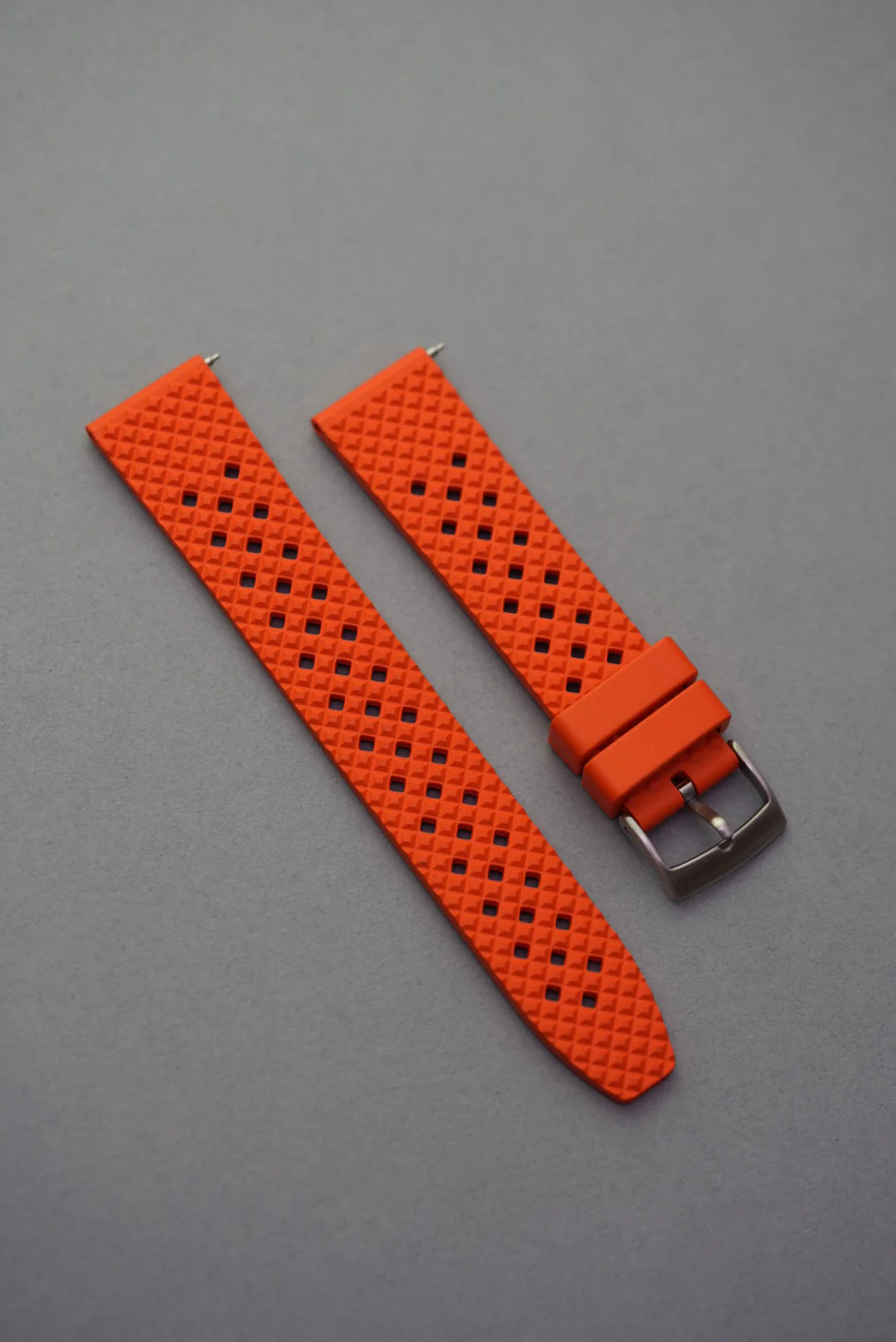 Rubber FKM Honeycomb Strap – 20mm to 22mm - Image 5