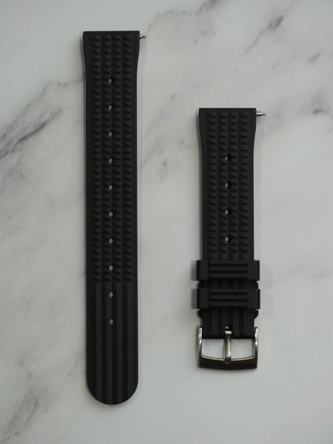 Rubber FKM Waffle Strap – 20mm to 22mm - Image 7