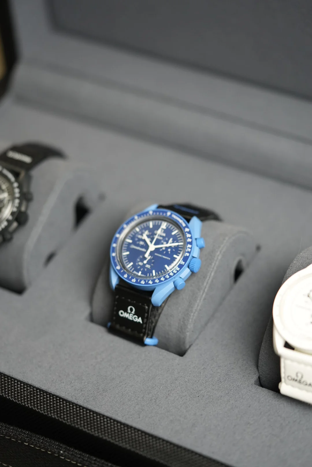 MoonSwatch Flight Case Black - Image 6