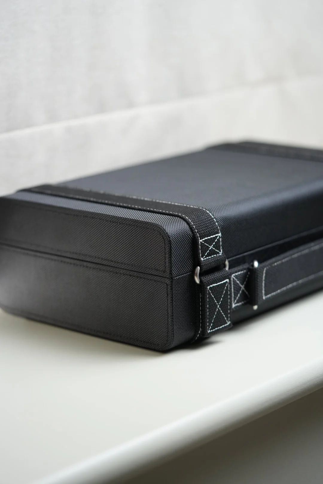 MoonSwatch Flight Case Black - Image 7