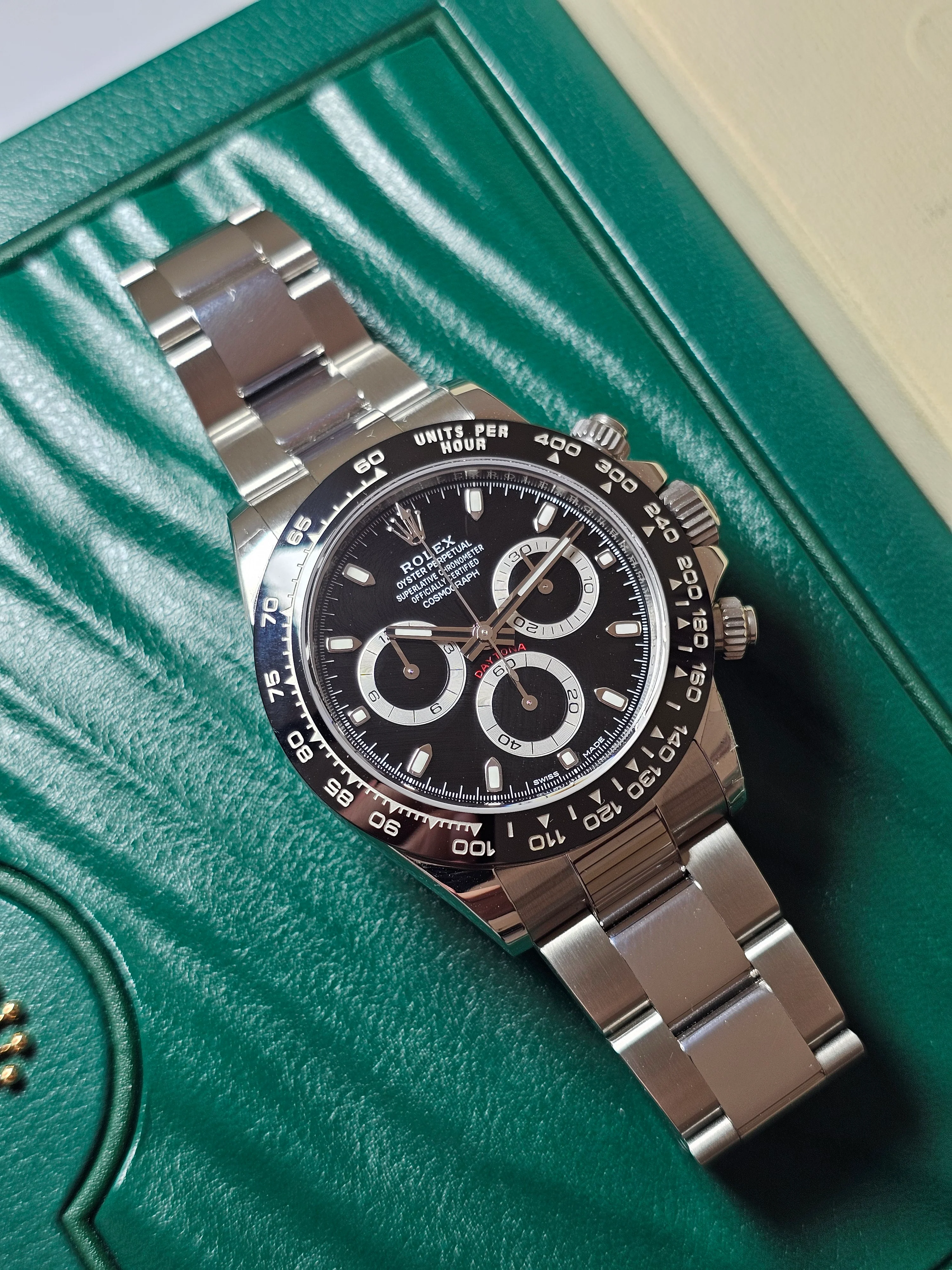 Rolex Daytona 116500LN Black Dial Unworn Stickers 2018 - Image 11