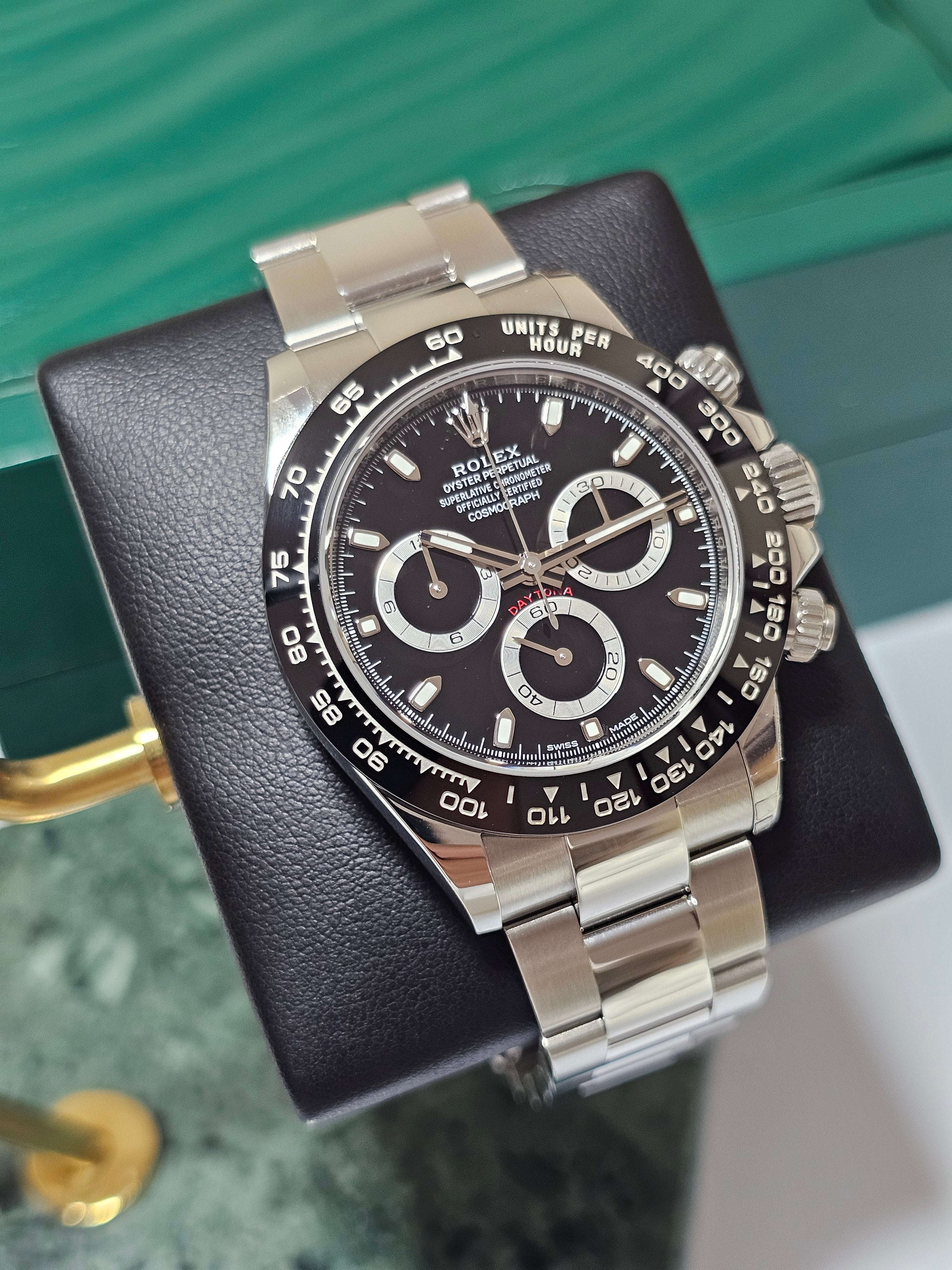 Rolex Daytona 116500LN Black Dial Unworn Stickers 2018 - Image 4