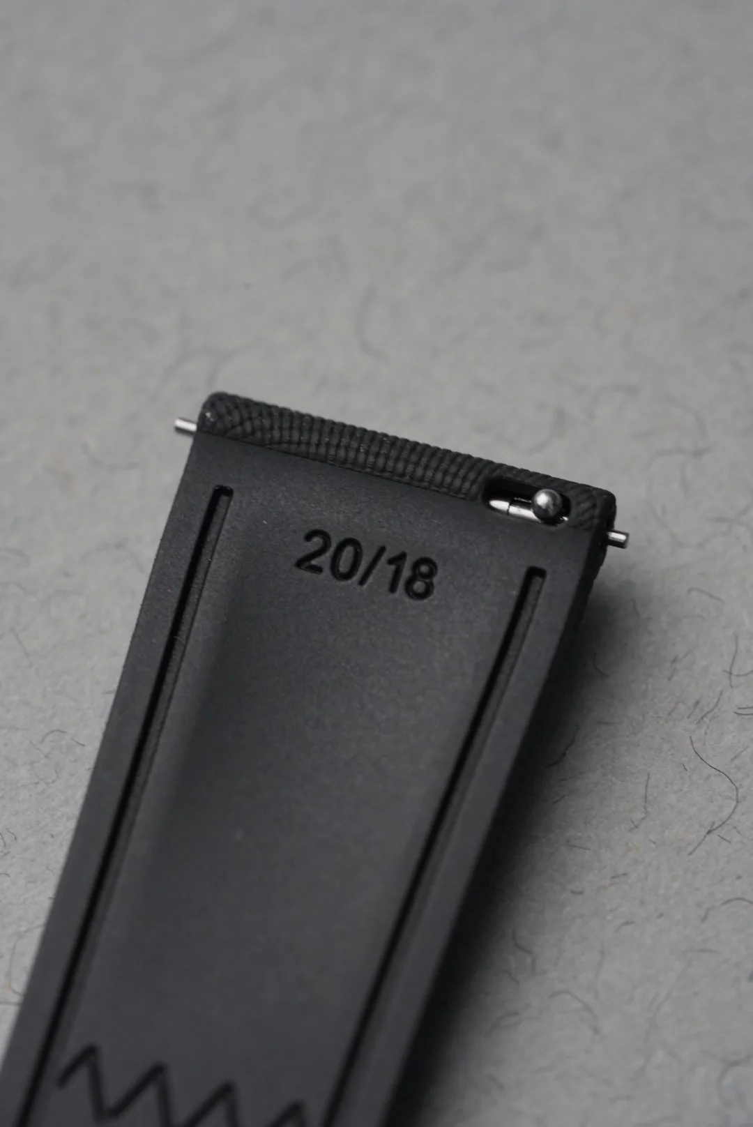 MoonSwatch 1965 Rubber Sailcloth-Effect Deployant Strap — Black - Image 4