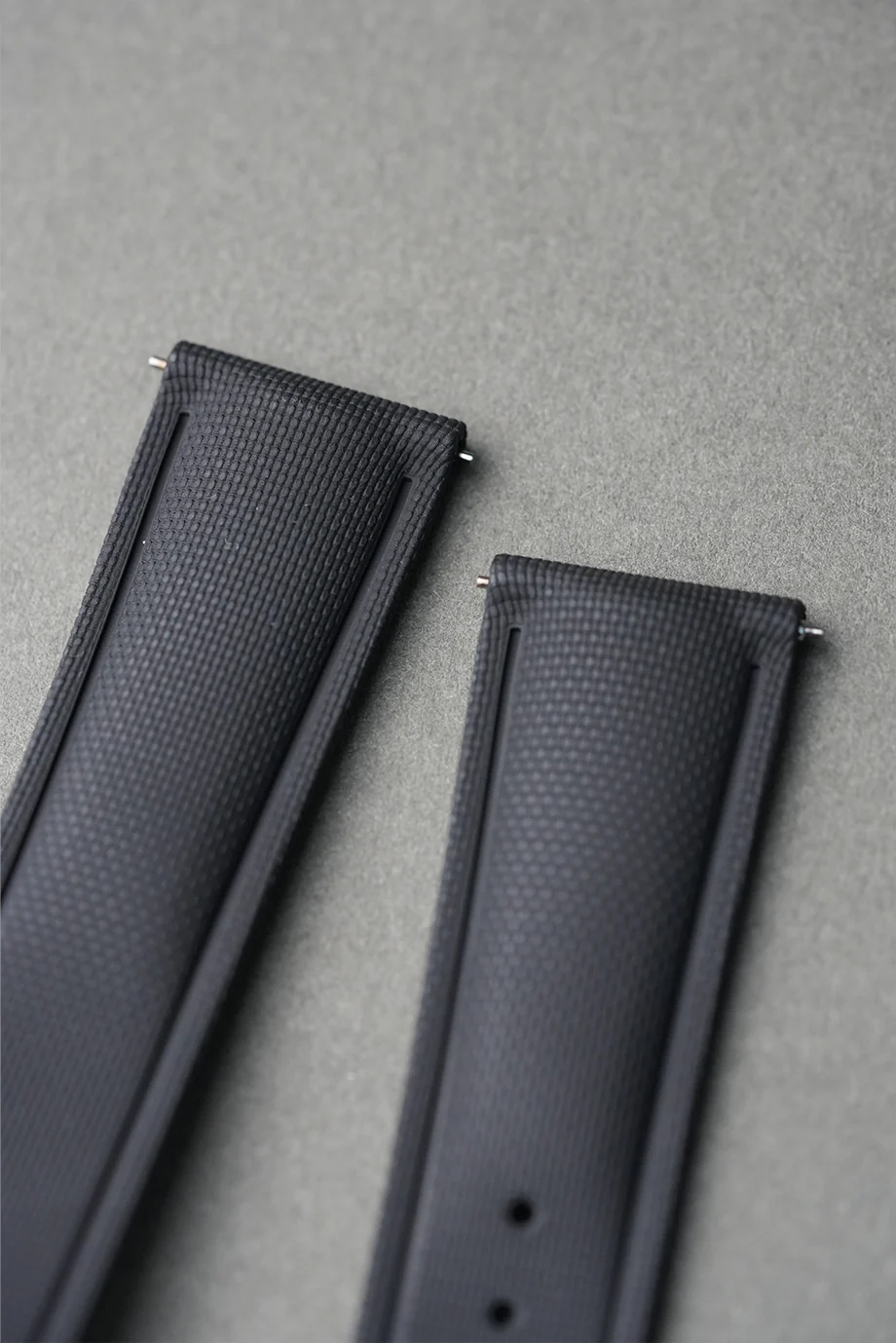 MoonSwatch 1965 Rubber Sailcloth-Effect Deployant Strap — Black - Image 3