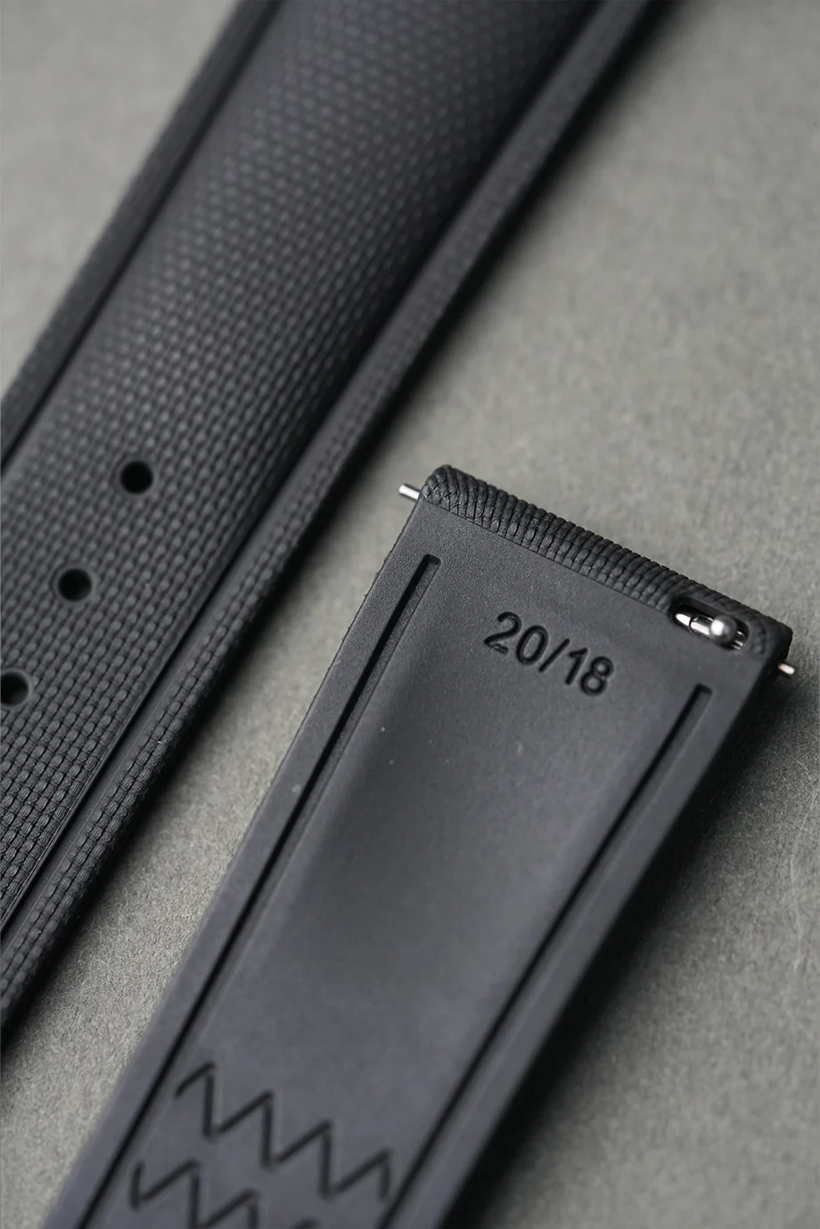 MoonSwatch Mercury FKM Rubber Sailcloth-Effect Deployant Strap — Black - Image 6