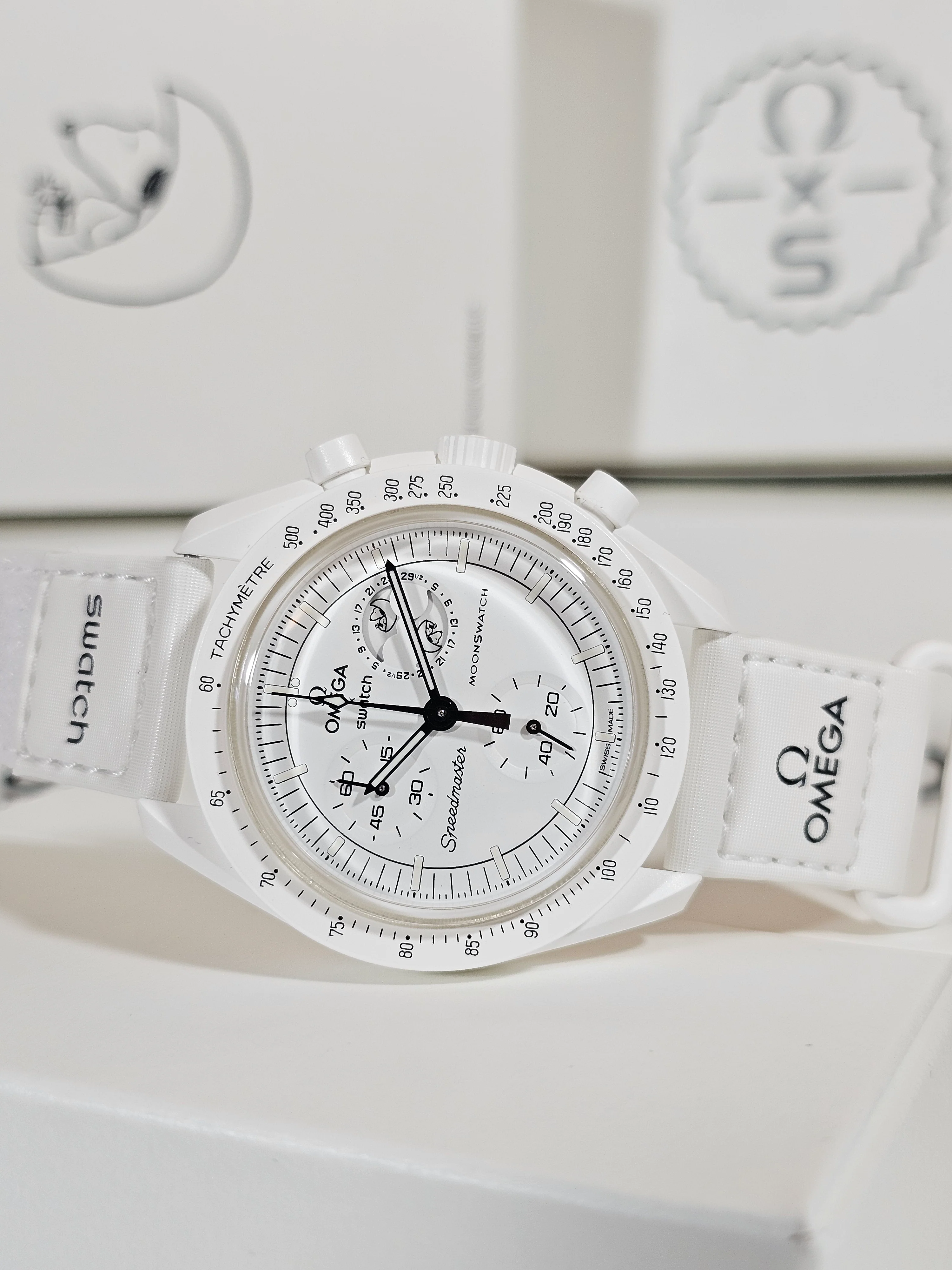 Mission to the Moonphase - Full Moon "Snoopy" (SO33W700) - Image 8