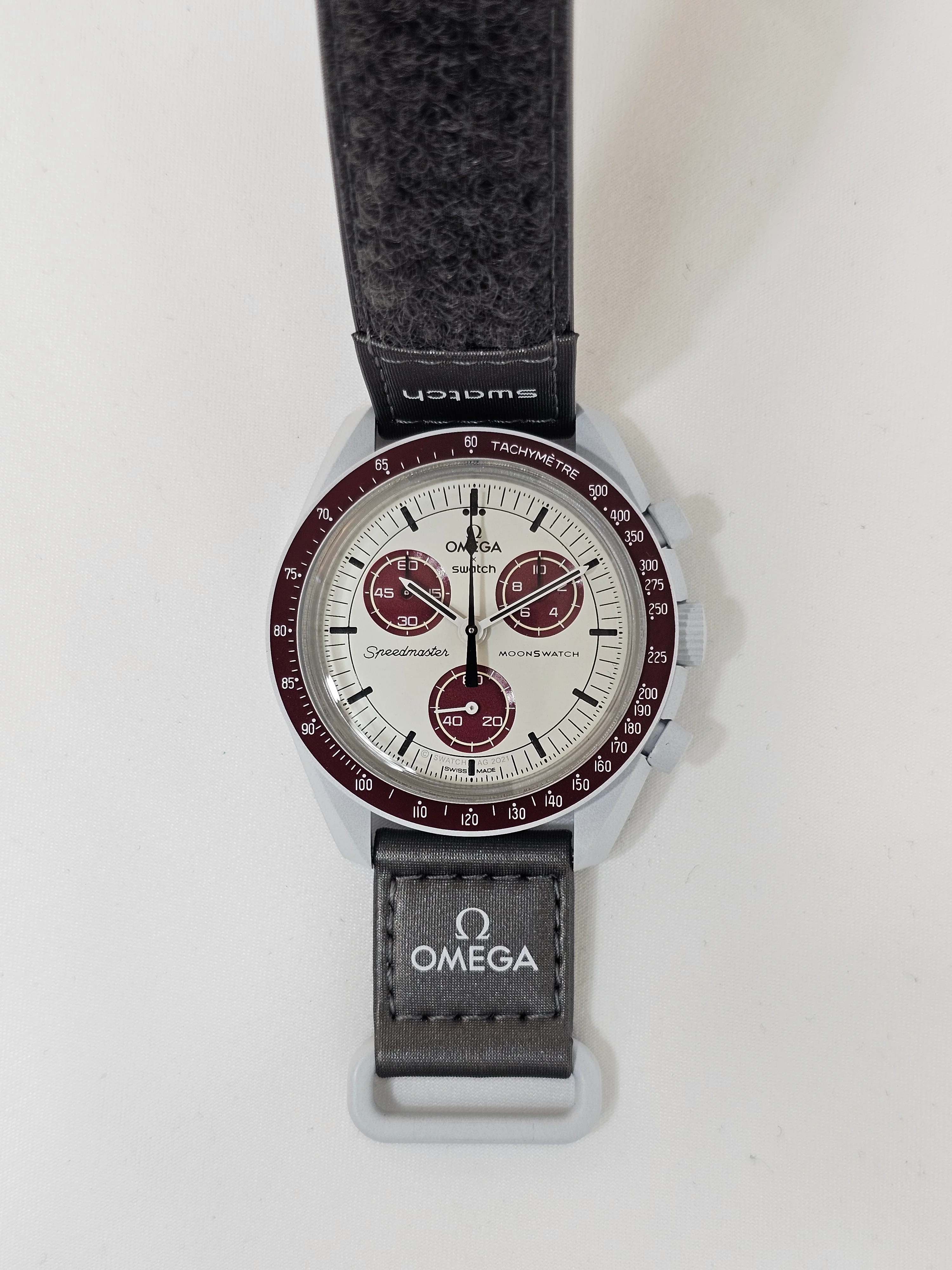 Swatch x OMEGA MoonSwatch Collection: Mission to Pluto - Image 3
