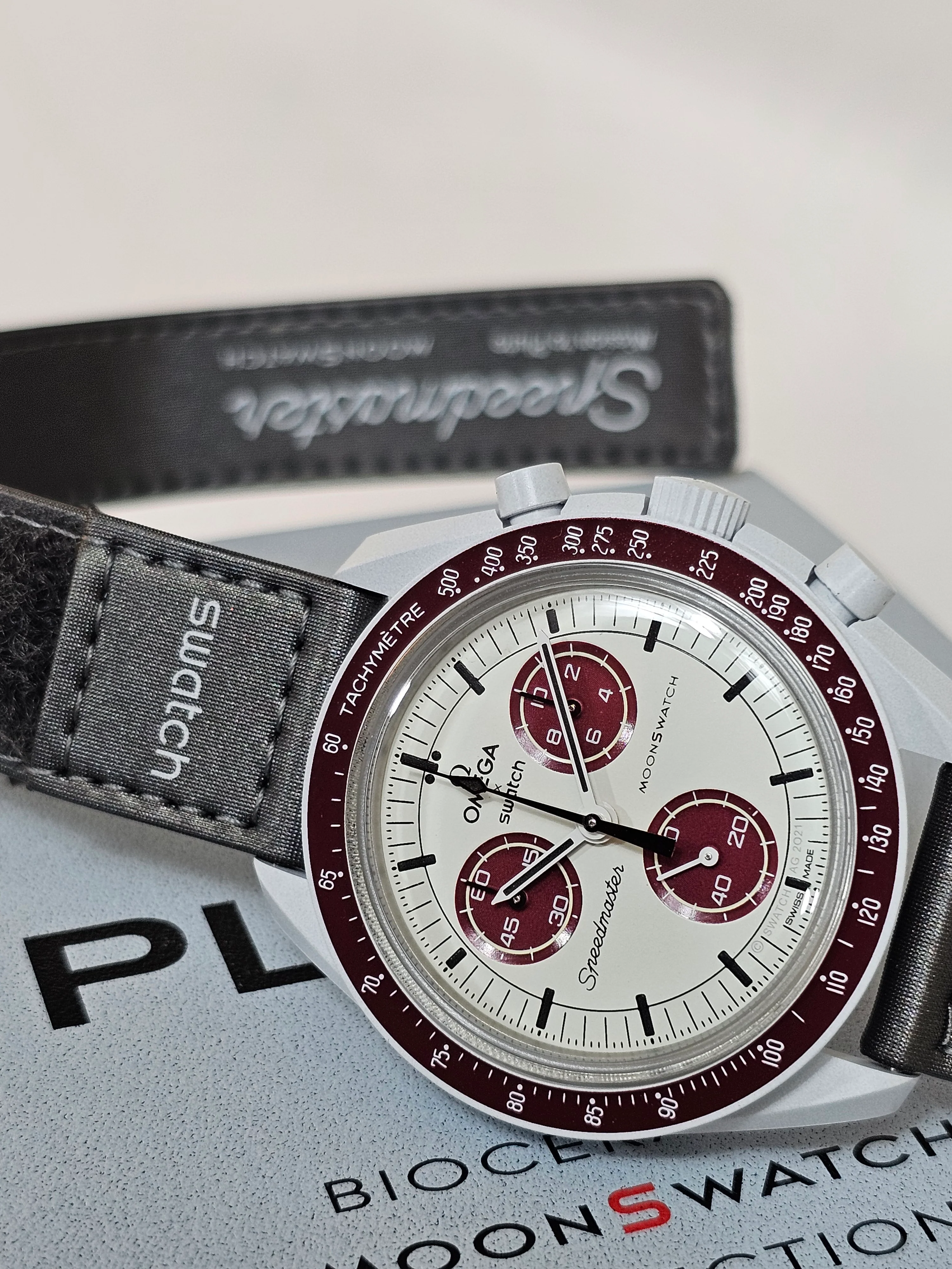 Swatch x OMEGA MoonSwatch Collection: Mission to Pluto - Image 4