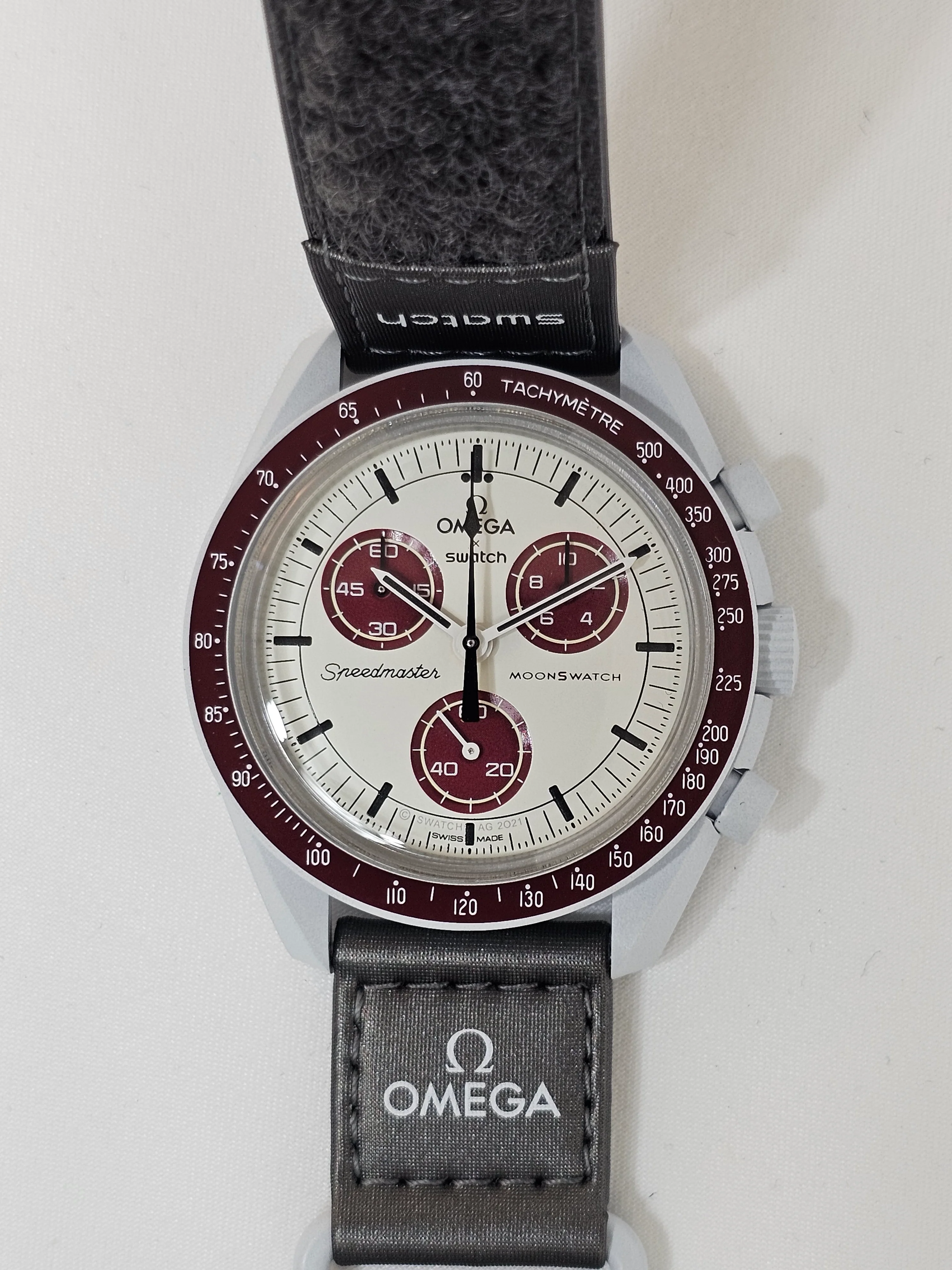 Swatch x OMEGA MoonSwatch Collection: Mission to Pluto - Image 6