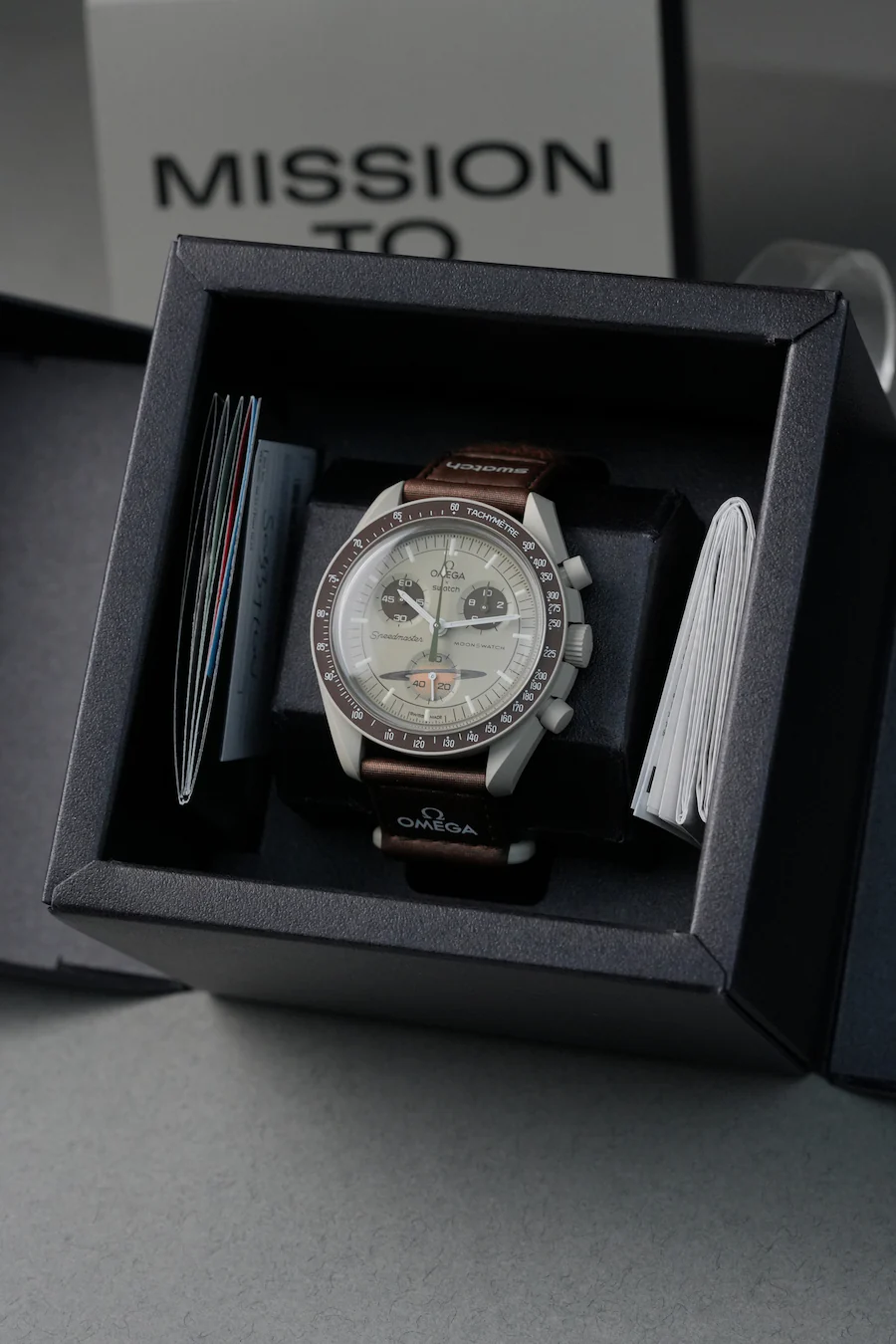 Swatch x OMEGA MoonSwatch: Mission to Saturn - Image 5