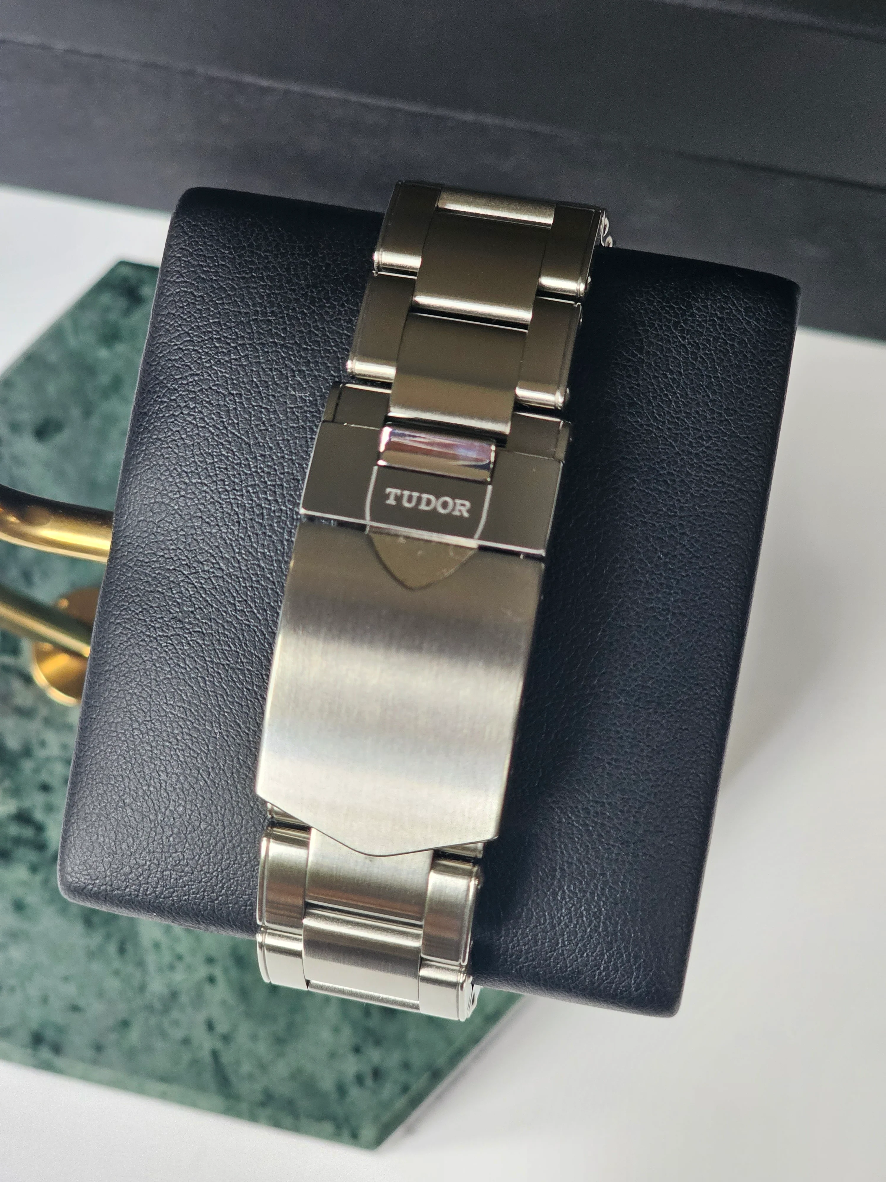 Tudor: Black Bay - Harrods Edition 41mm - Image 8